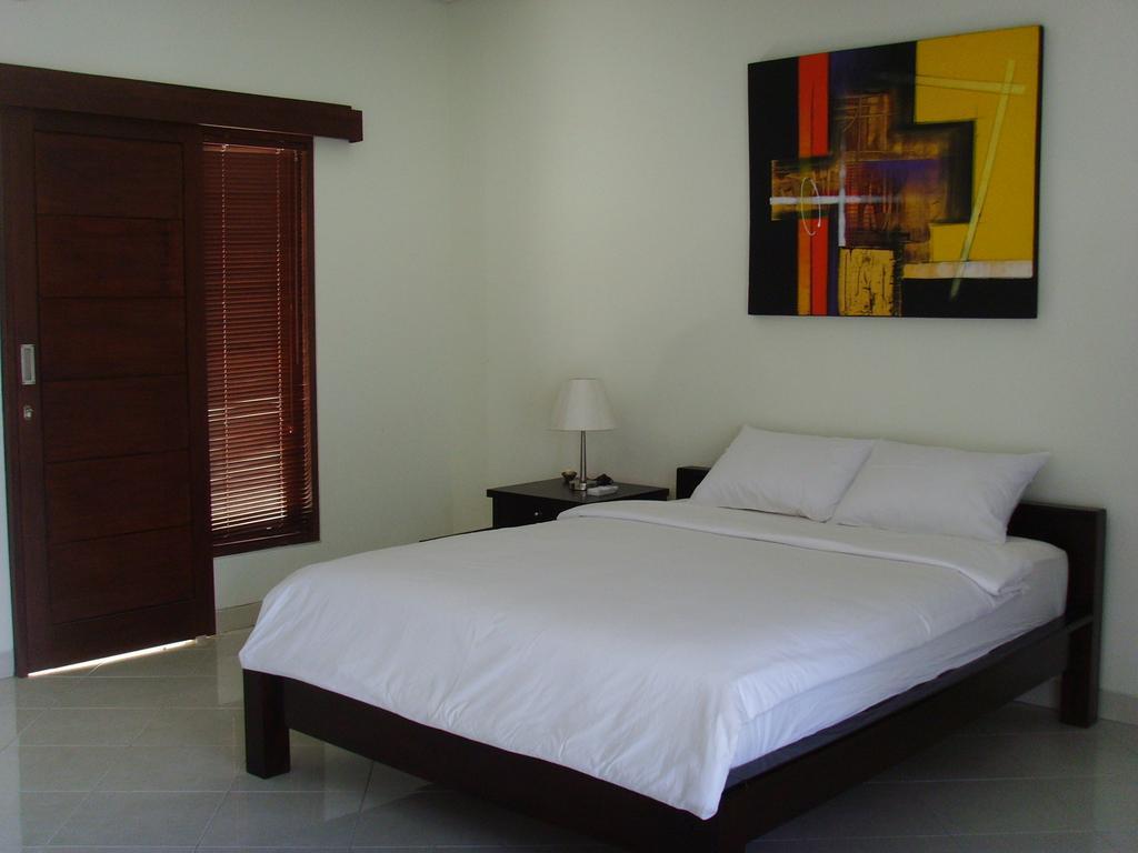 Jonsen Homestay Canggu Exterior foto