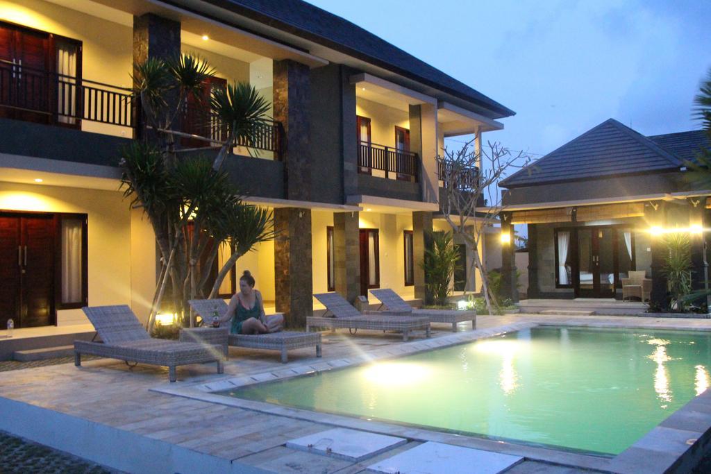 Jonsen Homestay Canggu Exterior foto