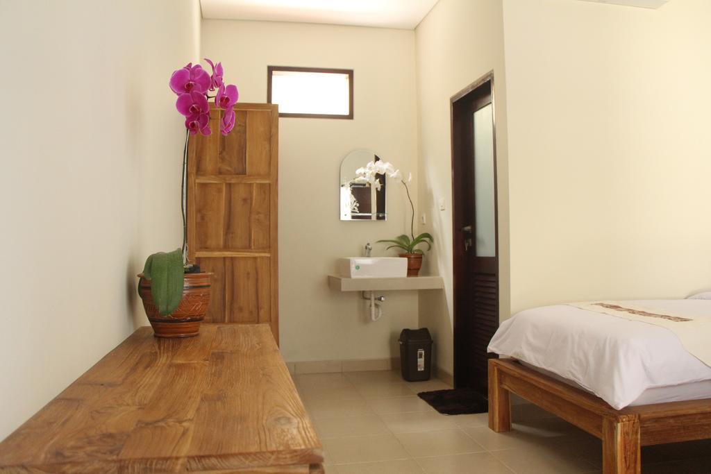 Jonsen Homestay Canggu Exterior foto