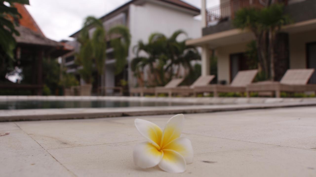 Jonsen Homestay Canggu Exterior foto